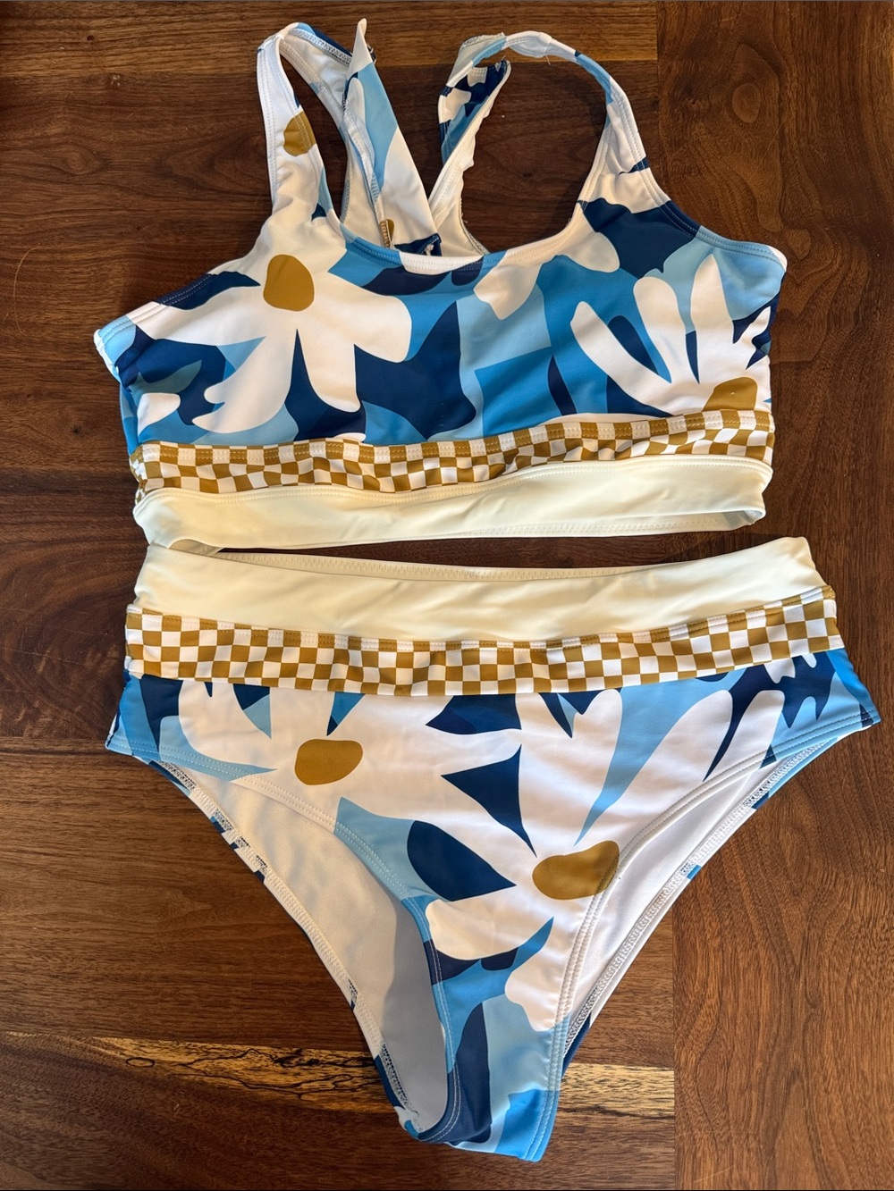 Women's bikini swimsuit-never used
